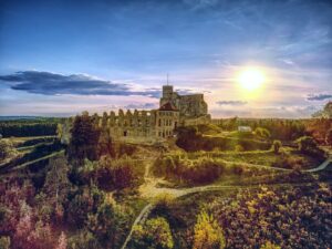 Read more about the article Trail of the Eagles’ Nests